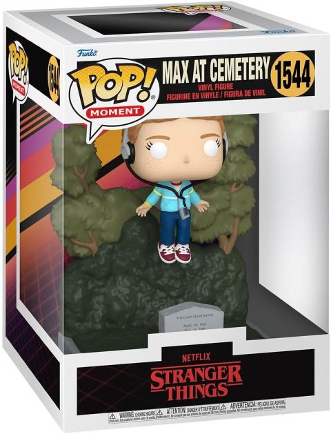 Stranger Things: Max at Cemetery Deluxe Pop Figure